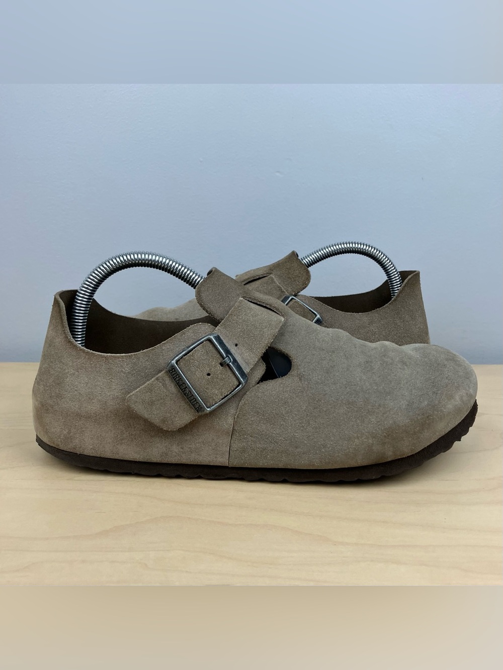 Birkenstock Men’s Size 41 / 8.0 London Taupe Suede Clogs Buckle Strap Shoes - Picture 2 of 11